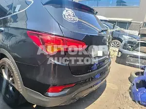 2016, Hyundai / Santa FE, VIN: KMHSW81UBHU717516, 100000 км., diesel, 1995 куб.см.