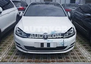2015, Volkswagen / Golf, VIN: WVWZZZAUZFW220679, 50143 км., diesel