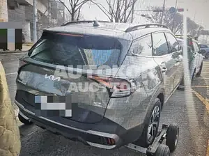 2022, Kia / Sportage, VIN: KNAPX81GBPK036529, 26000 км., hybrid