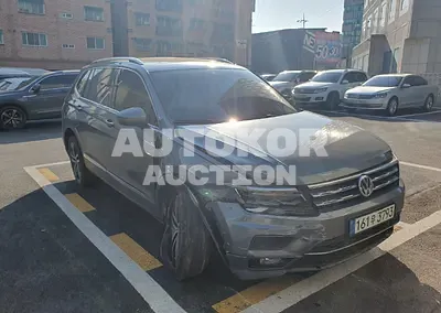 2020, Volkswagen / Tiguan Allspace, VIN: WVGZZZ5NZLM175555, 133698 км., diesel