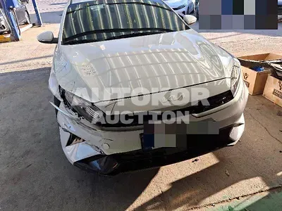 2024, Kia / K3, 24706 км., gas, 1598 куб.см.