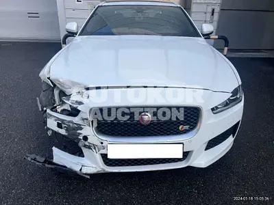 2017, Jaguar / XE, VIN: SAJAB4BV4HA944289, 30702 км., gas