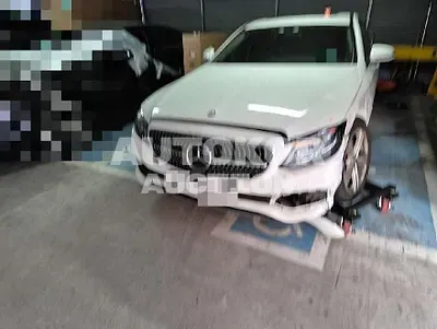 2016, Mercedes-Benz / E 220, 130000 км., diesel, 1950 куб.см.