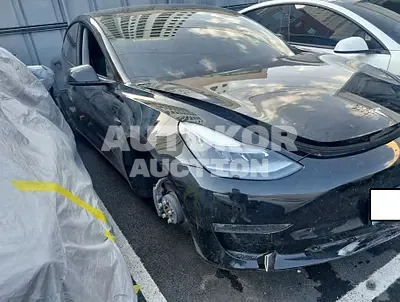 2021, Tesla / Model 3, VIN: 5YJ3E1EB6MF889845, electric