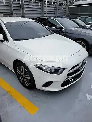 2022, Mercedes-Benz / A 220, 800 км., gas, 2000 куб.см.