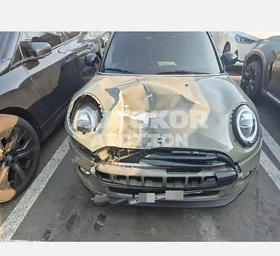 2018, MINI / Cooper, 136828 км., gas