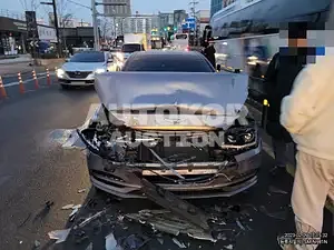 2016, Genesis / G80, 240000 км., gas