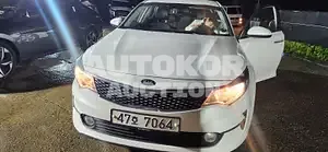 2016, Kia / K5, 121801 км., lpg