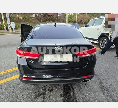 2017, BMW / B5, 153957 км., gas, 2000 куб.см.