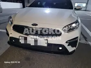 2019, BMW / Z1, VIN: KNAF341BELA870708, 72589 км., gas