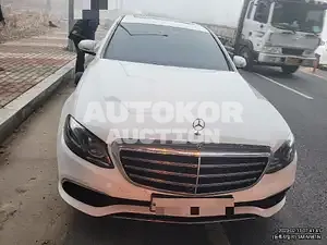 2018, Mercedes-Benz / E 300, VIN: WDDZF4KB4JA359171, 110000 км., gas