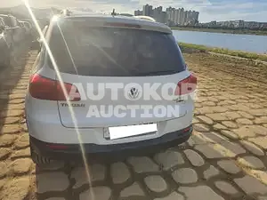 2016, Volkswagen / Tiguan, VIN: WBAKV2104G0R27529, diesel