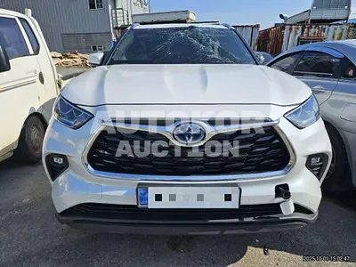 2023, Toyota / Highlander, 38575 км., hybrid