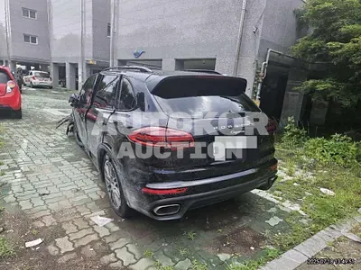 2017, Porsche / Cayenne, 120240 км., diesel