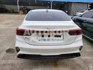 2023, BMW / Z1, 33293 км., gas