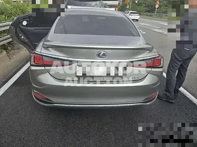2019, Lexus / ES 300, 157594 км., hybrid