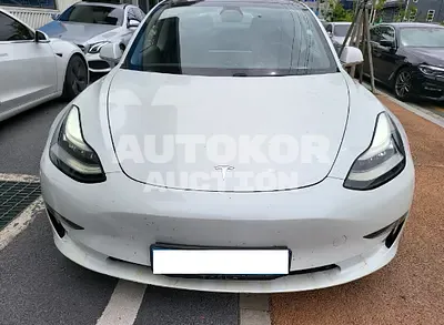 2020, Tesla / Model 3, VIN: 5YJ3E1EB2LF809231, 126304 км., electric