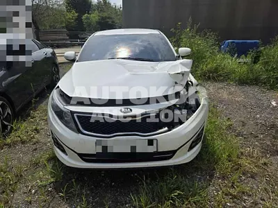 2015, BMW / B5, 107403 км., gas, 2000 куб.см.
