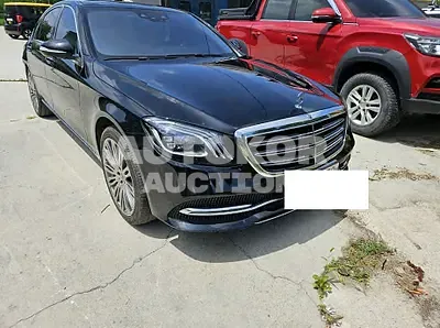 2018, Mercedes-Benz / s560, VIN: WDDUG8GB6JA373905, 225440 км., gas