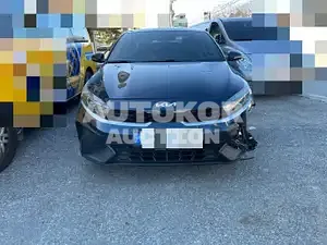 2021, BMW / Z1, VIN: KNAF241BENA132128, 35104 км., gas