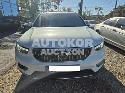 2021, Volvo / XC40, 41100 км., gas