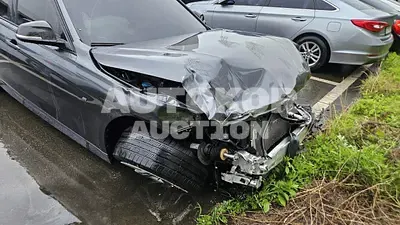 2017, BMW / 320, VIN: WBA8C510XHK857591, diesel