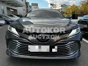 2018, Toyota / Camry, VIN: JTNB11HK3J3072677, 71524 км., gas