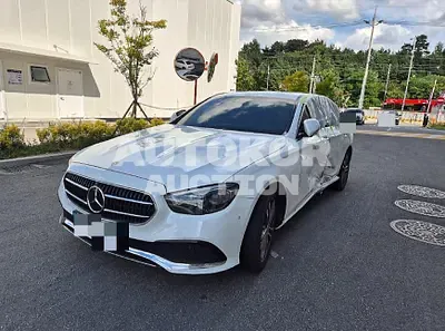 2021, Mercedes-Benz / e300, 100000 км., gas, 1991 куб.см. 2021, Mercedes-Benz / e300, 100000 км., gas, 1991 куб.см.