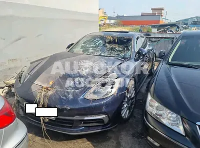 2018, Porsche / Panamera, VIN: WP0AB2975JL199251, gas