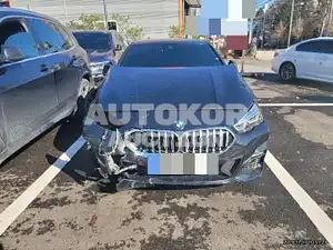 2021, BMW / 220, gas