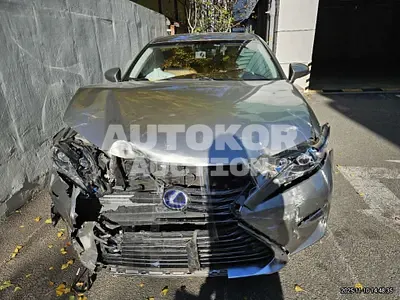 2016, Lexus / ES 300, 69257 км., hybrid
