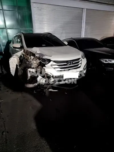 2015, Hyundai / Santa FE, VIN: KMHSW81UBFU317699, 100422 км., diesel