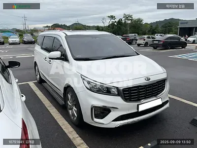 2019, Daimler / Limousine, VIN: KNAME81ABKS562529, 108429 км., diesel