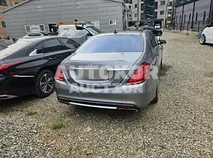 2015, Mercedes-Benz / S 500, 179999 км., gas