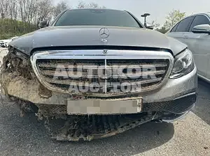 2020, Mercedes-Benz / E 300, VIN: W1KZF5EB5LA817918, hybrid, 1991 куб.см.