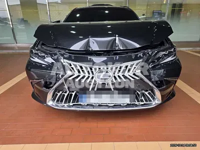 2026, Lexus / es300h, 9000 км., hybrid