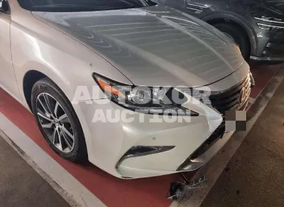 2015, Lexus / ES 300, unknown