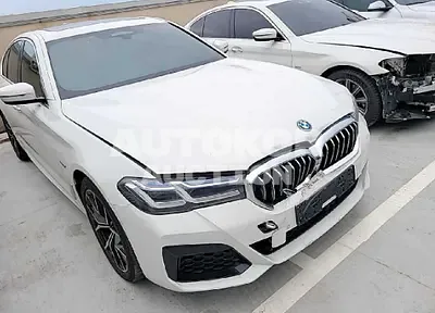 2022, BMW / 530, VIN: WBA51AG0XNCJ31051, 10695 км., hybrid