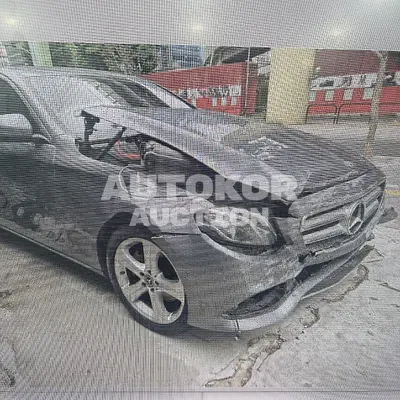 2018, Mercedes-Benz / e200, VIN: WDDZF4CB9JA357043, 121393 км., gas