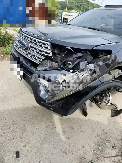 2020, Ford / Explorer, gas, 2300 куб.см.
