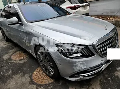 2018, Mercedes-Benz / s560, VIN: WDDUG8GB0JA370921, 130343 км., gas