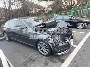 2017, Genesis / G80, 140000 км., gas, 3340 куб.см.