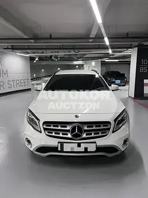 2019, Mercedes-Benz / GLA 220, 52750 км., gas