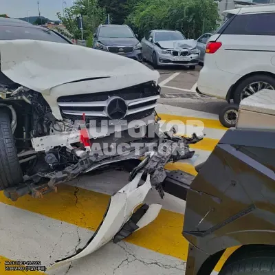 2018, Mercedes-Benz / C 200, VIN: WDDWF4CB3JF642195, 30752 км., gas