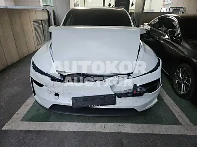 2025, Tesla / Model Y, 17000 км., electric