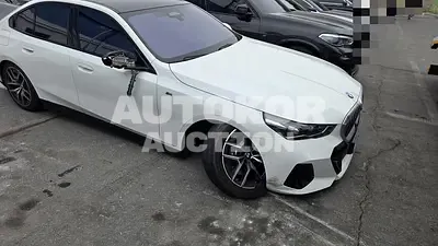 2023, BMW / 520i, 48000 км., gas