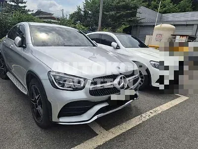 2020, Mercedes-Benz / glc300, 94514 км., gas, 1991 куб.см.