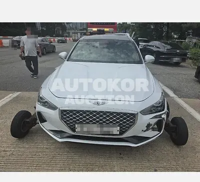 2018, Genesis / G70, 147097 км., gas, 2000 куб.см.