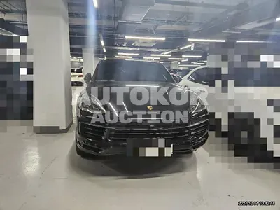 2021, Porsche / Cayenne, 130000 км., gas, 2995 куб.см.