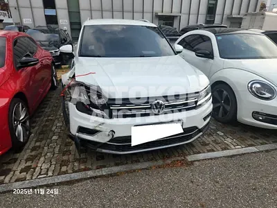 2018, Volkswagen / Tiguan, VIN: WVGZZZ5NZJW922243, 94943 км., diesel, 2000 куб.см.